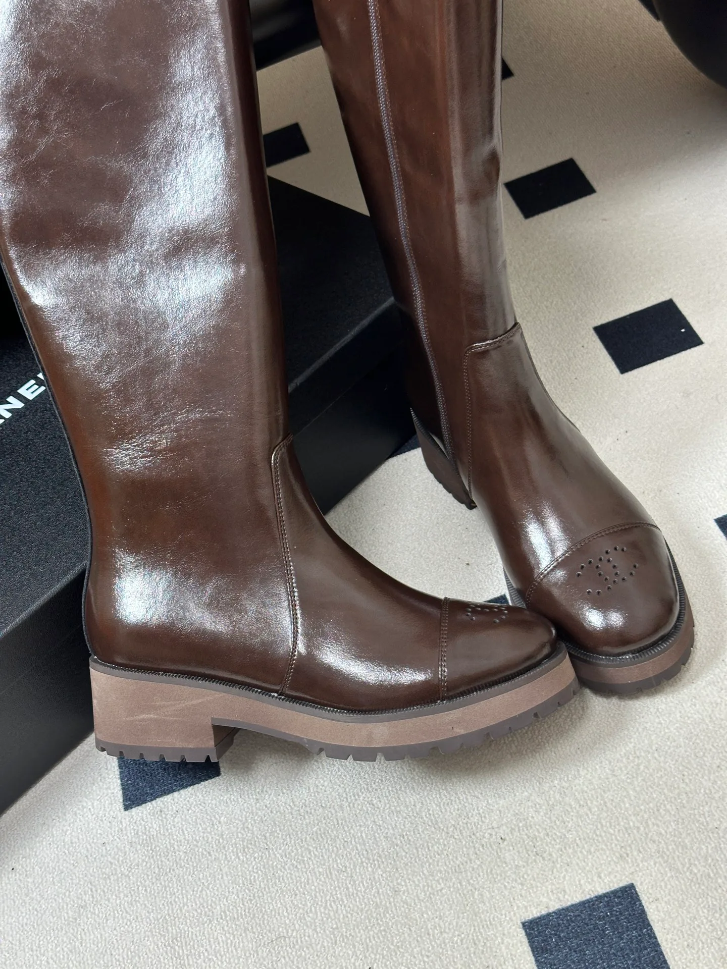 Women's Boots CHANEL 18069840