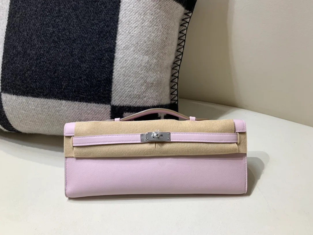 Women's Classic Handbags HERMES 18407658