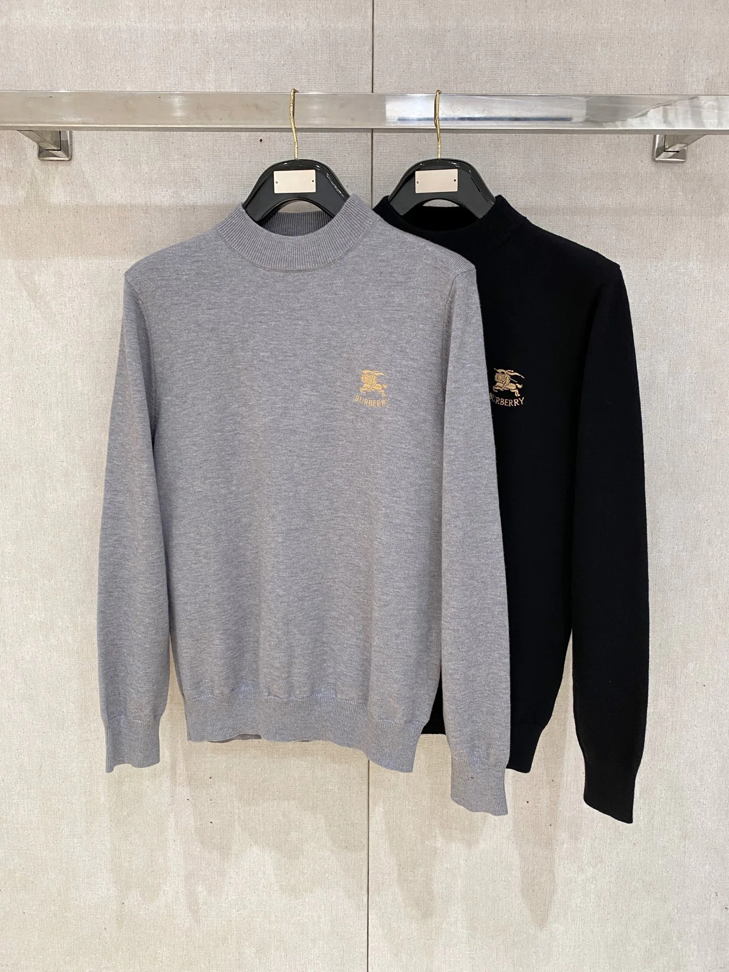 Men's Jumpers And Sweaters BURBERRY 18197168