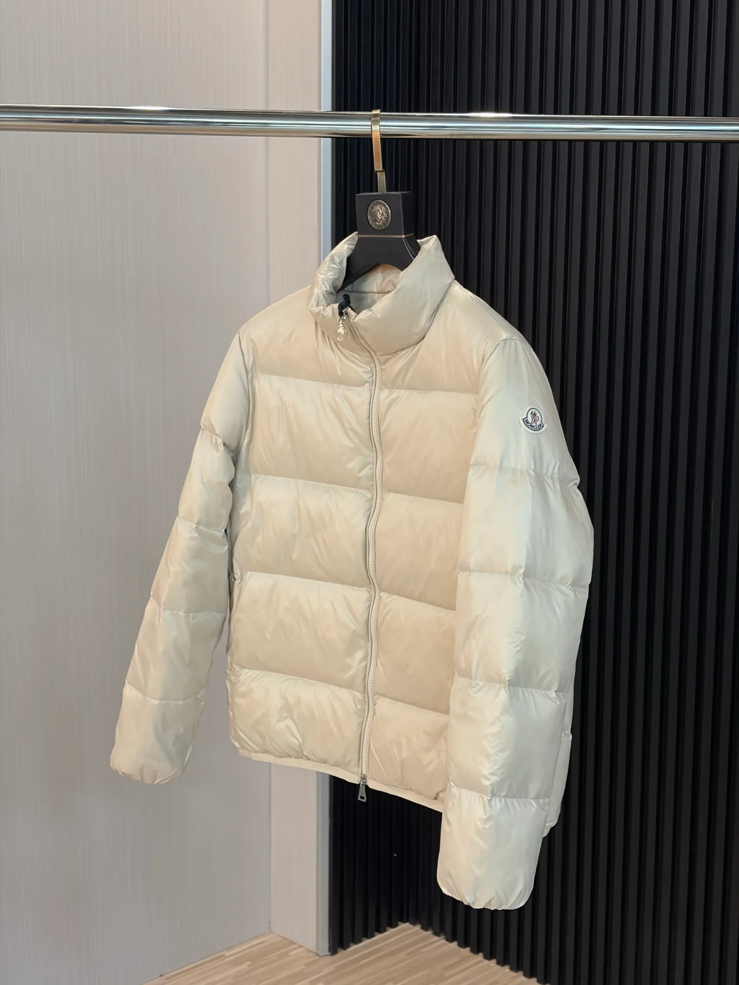 Men's Jackets And Down Jackets MONCLER 18434669