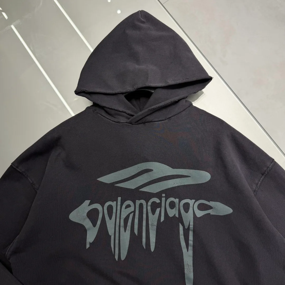 Men's Sweatshirts And Hoodies BALENCIAGA 17677746