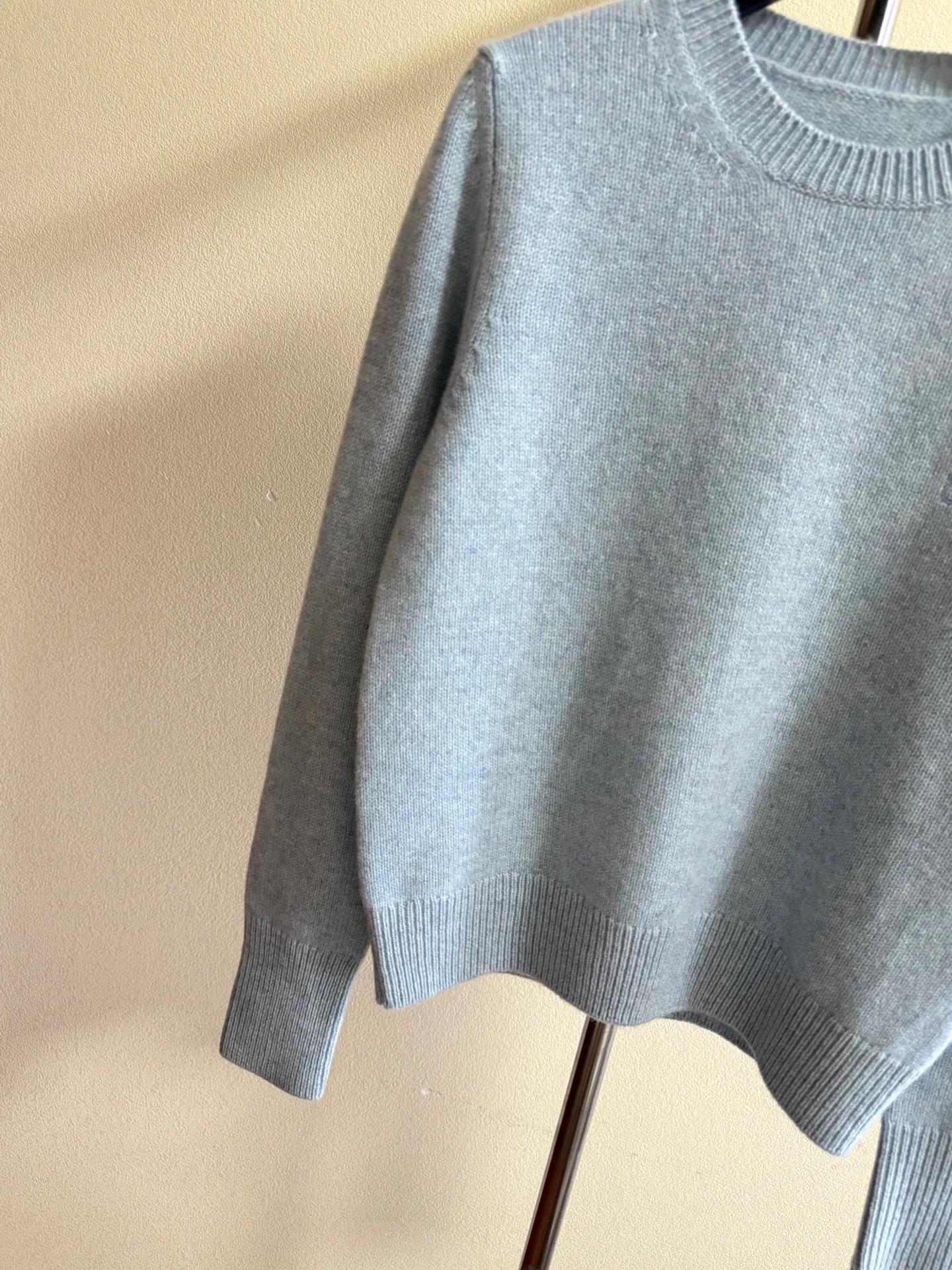 Women's Jumpers And Sweaters LOEWE 18314100