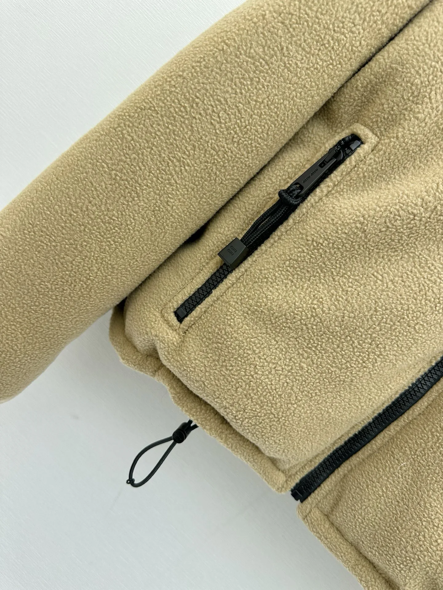 Women's Jackets And Down Jackets MIU MIU 18364702