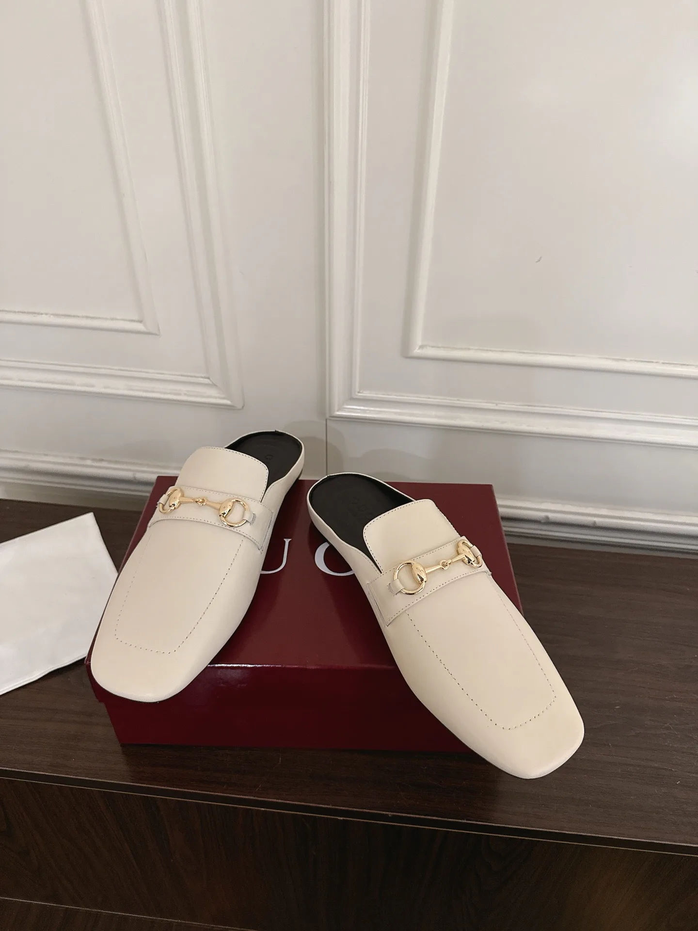 Women's Mules And Clogs GUCCI 17956781