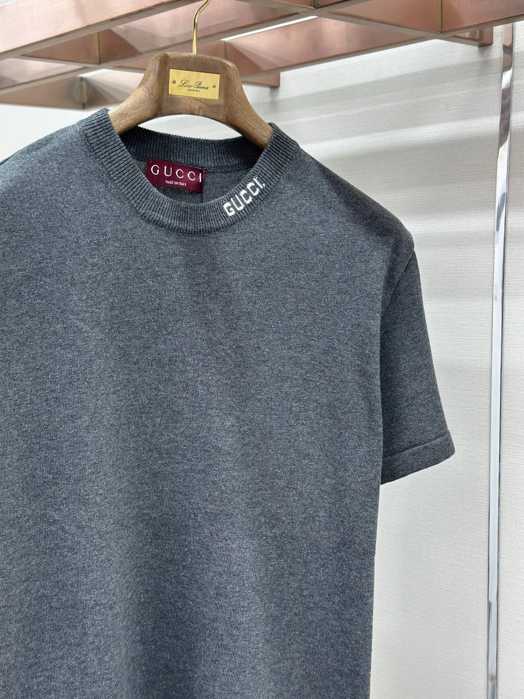 Women's T-Shirts GUCCI 18191016