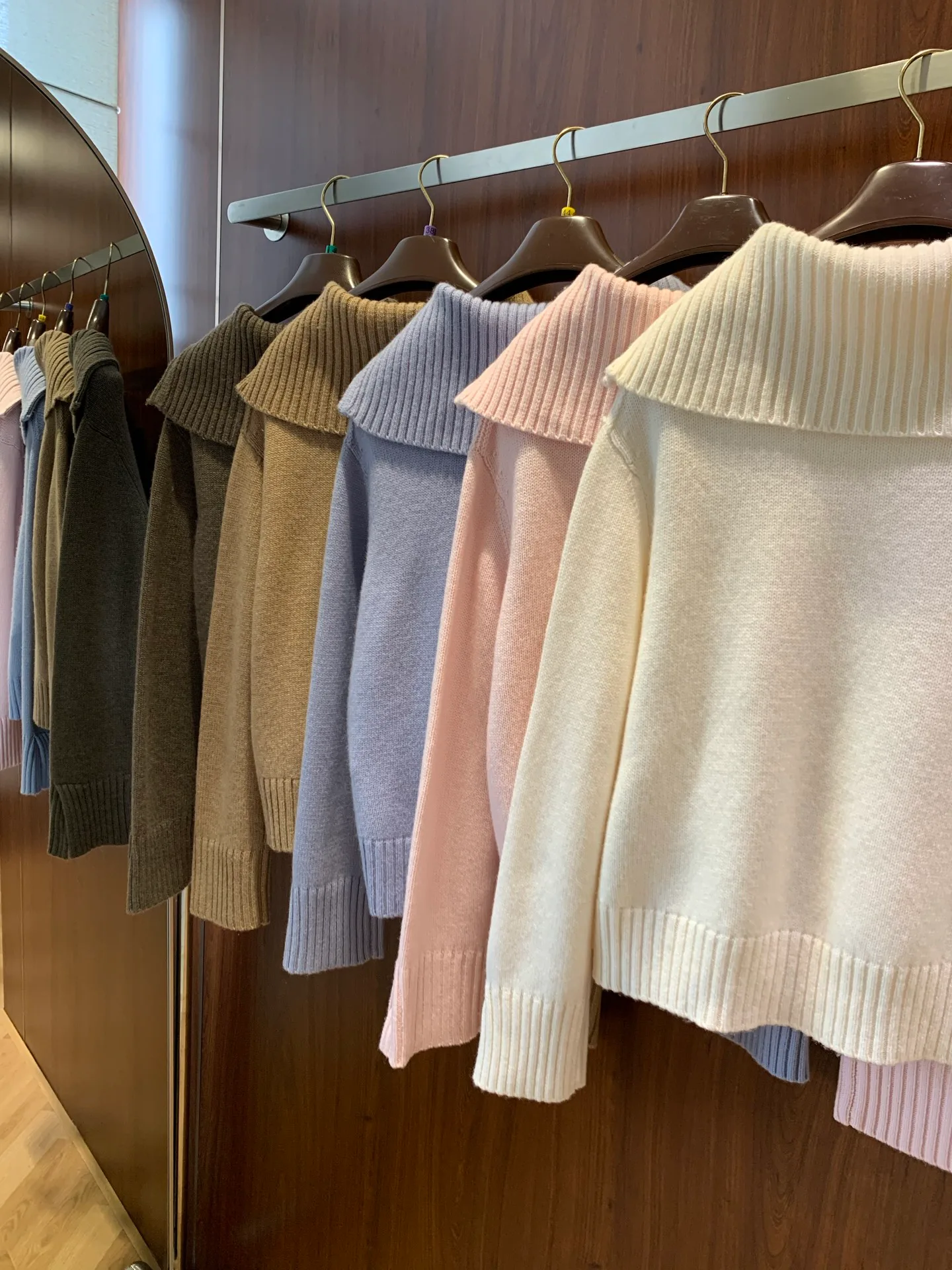 Women's Jumpers And Sweaters LORO PIANA 18474214