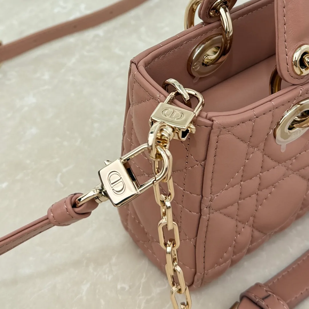 Women's Classic Handbags CHRISTIAN DIOR 18187868