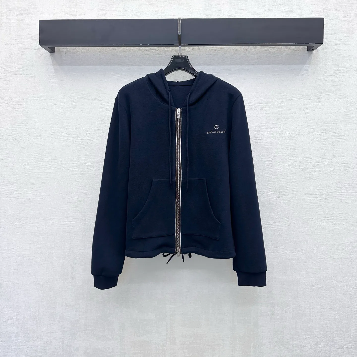 Women's Sweatshirts And Hoodies CHANEL 18023412