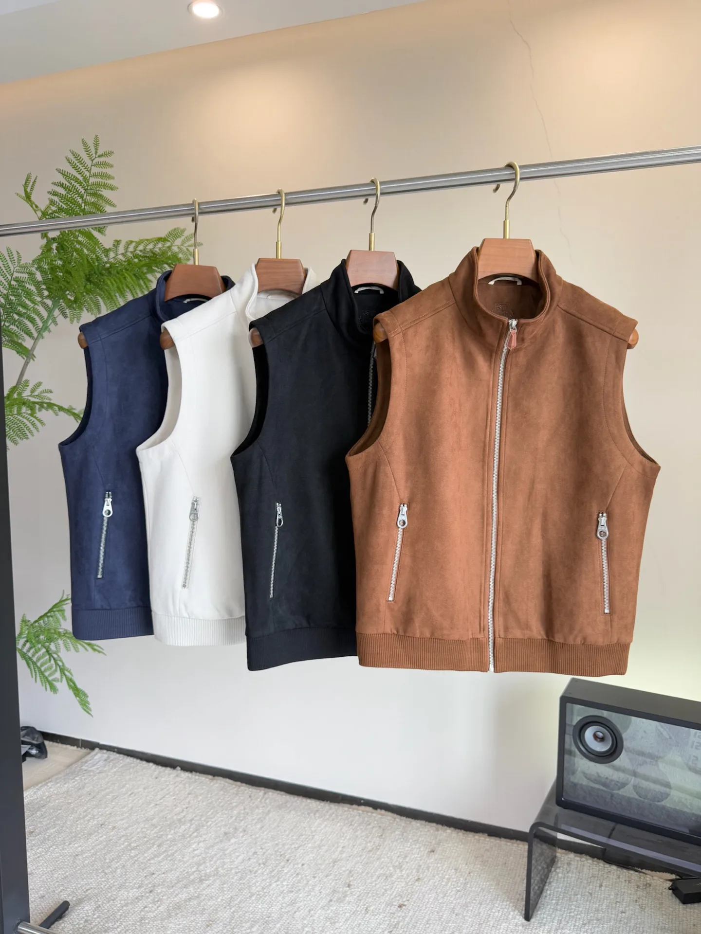 Men's Vests LORO PIANA 17983731