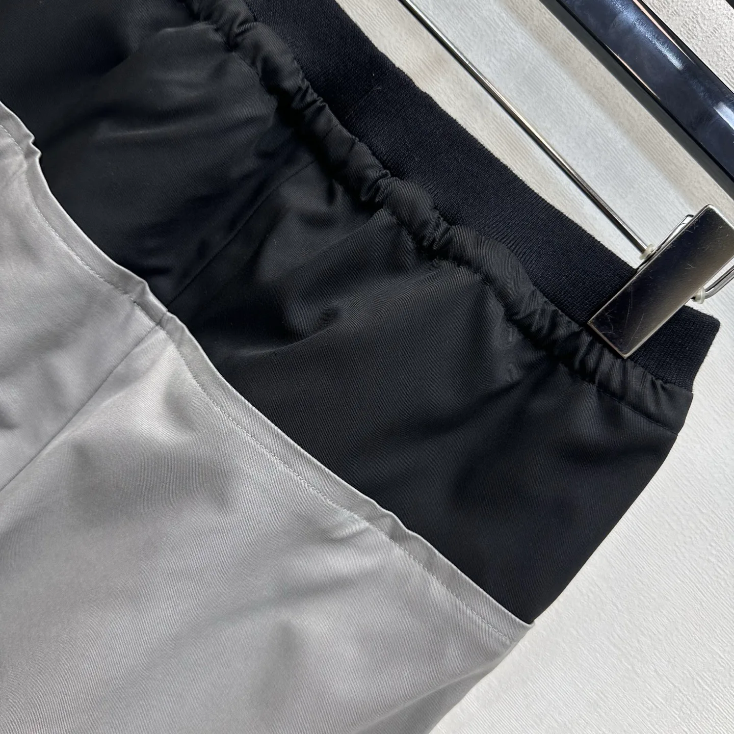 Women's Trousers MIU MIU 18328037