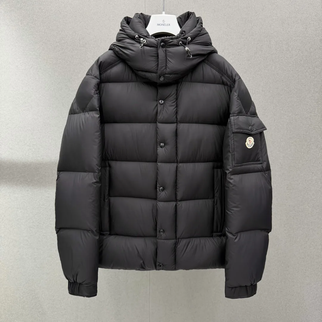 Men's Jackets And Down Jackets MONCLER 17391850