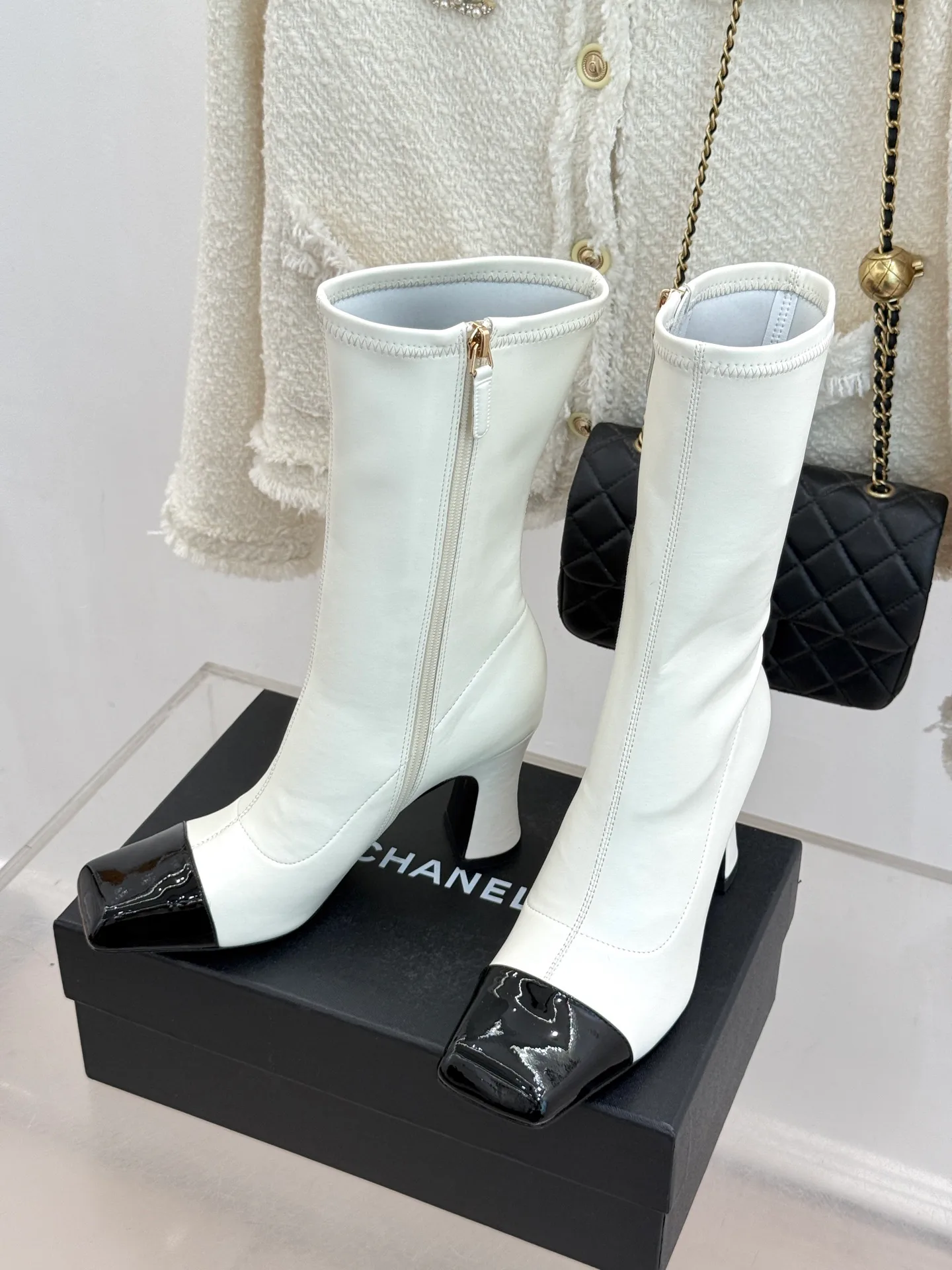 Сапоги Женские Chanel 18582922
