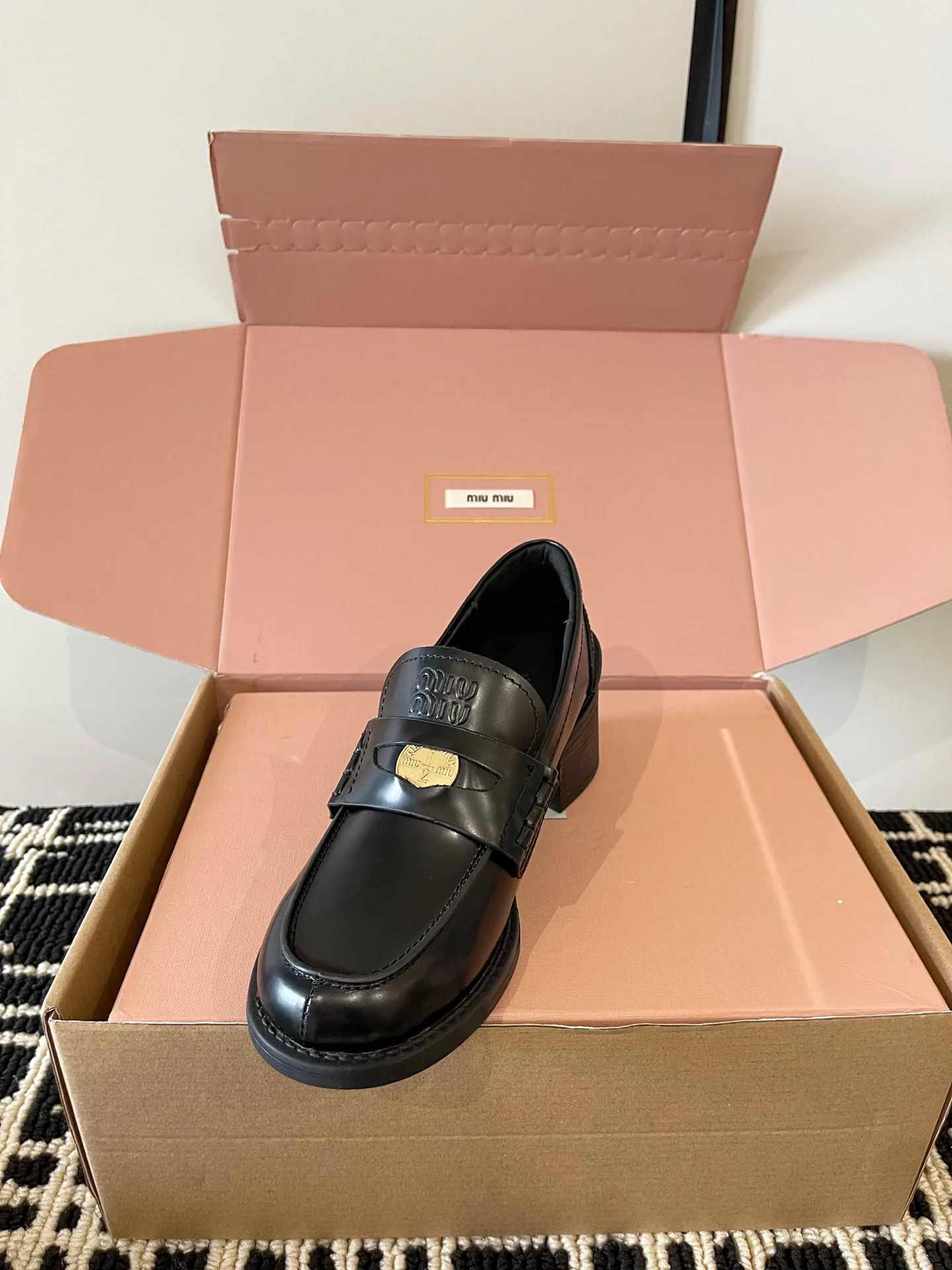 Women's Loafers And Moccasins MIU MIU 16968116