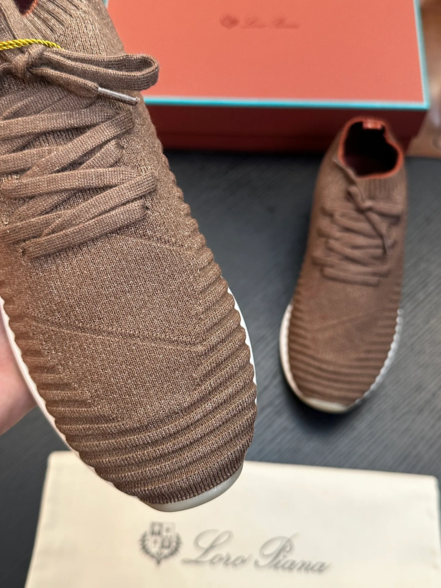 Men's Sneakers LORO PIANA 18380086
