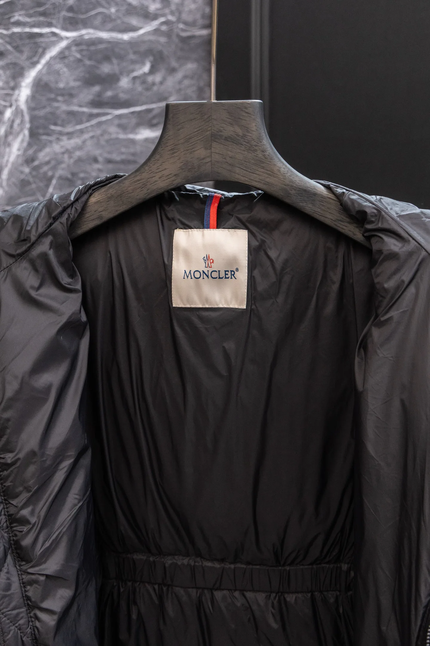 Men's Jackets And Down Jackets MONCLER 18179530