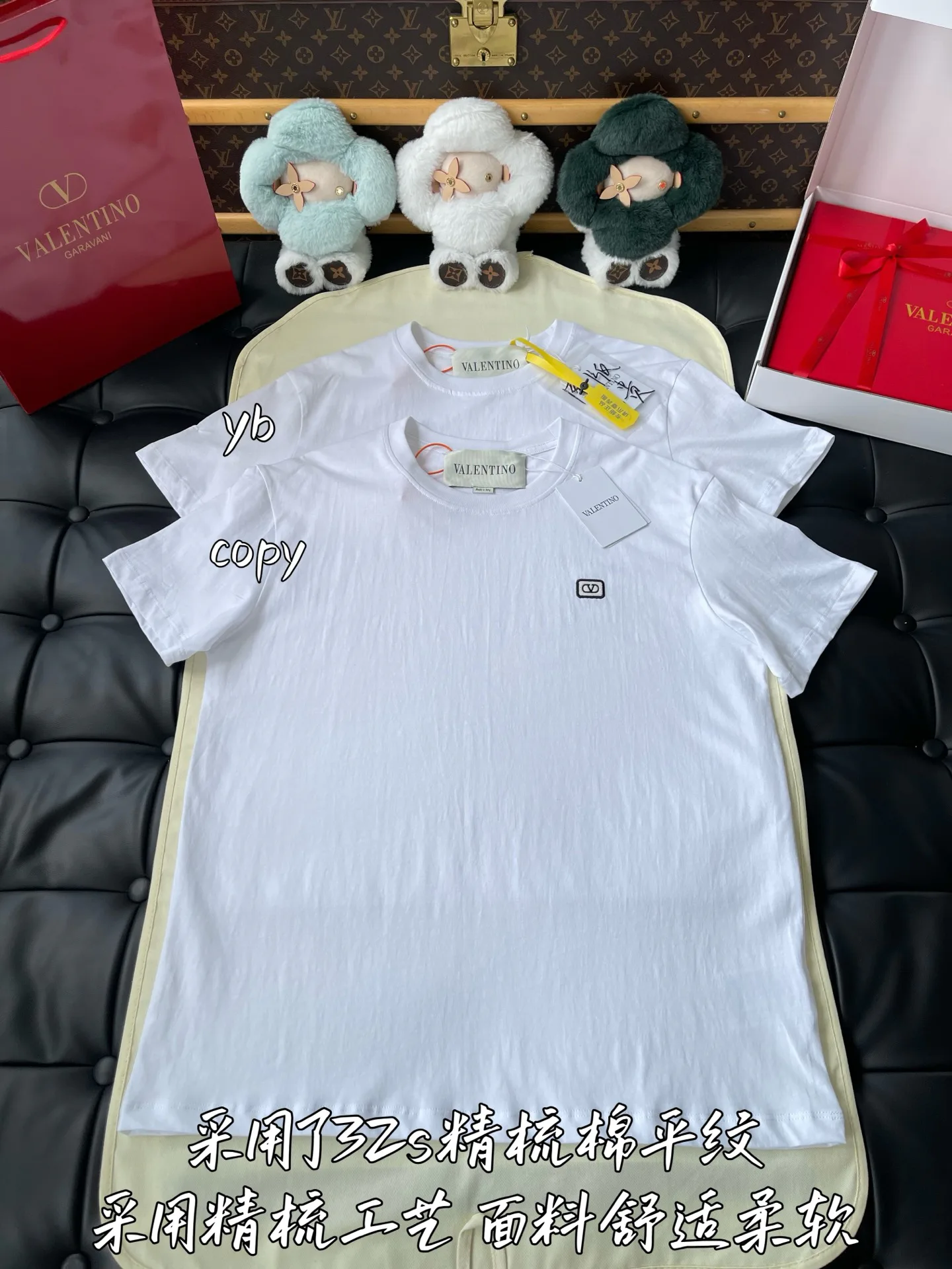 Women's T-Shirts VALENTINO 18191247