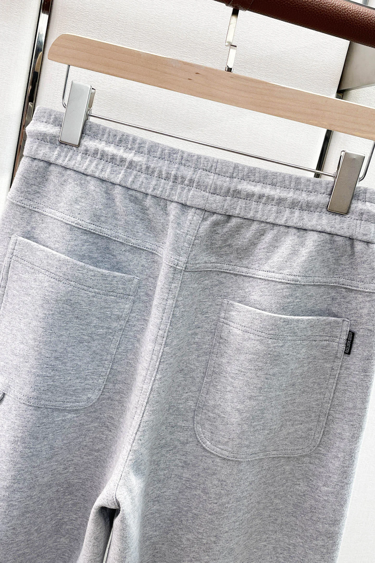 Men's Trousers LOUIS VUITTON 18345687