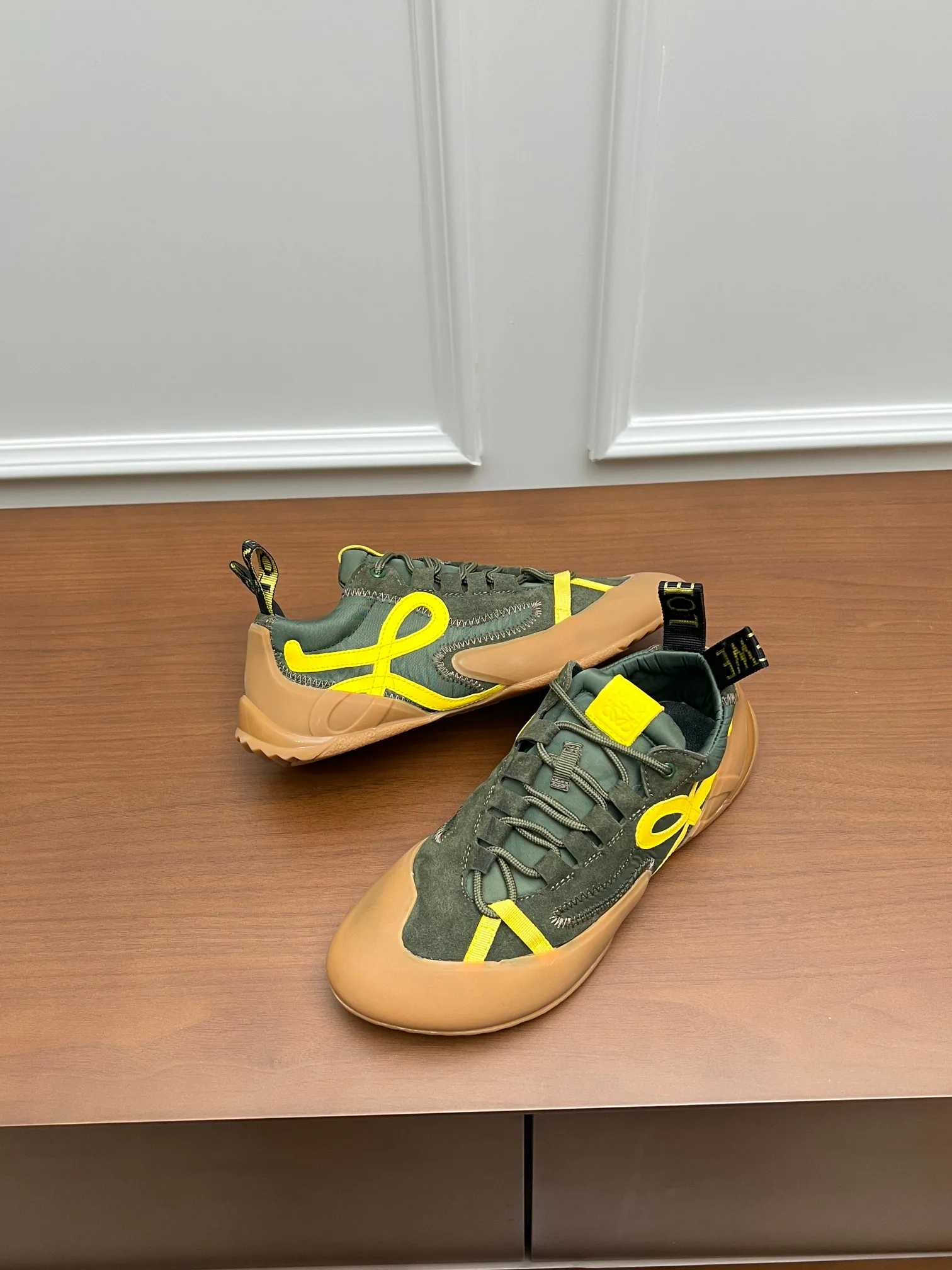 Men's Sneakers LOEWE 17796884