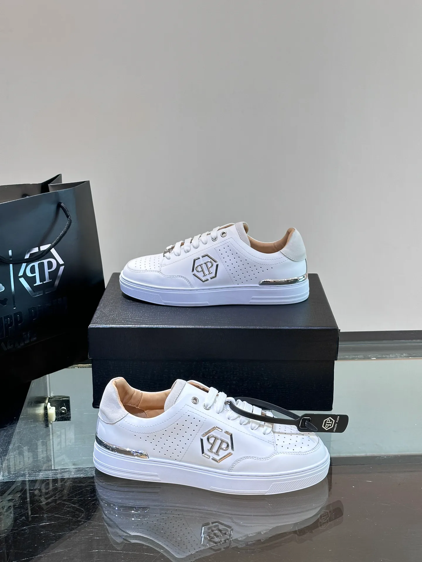 Кроссовки Мужские Philipp Plein 18626347