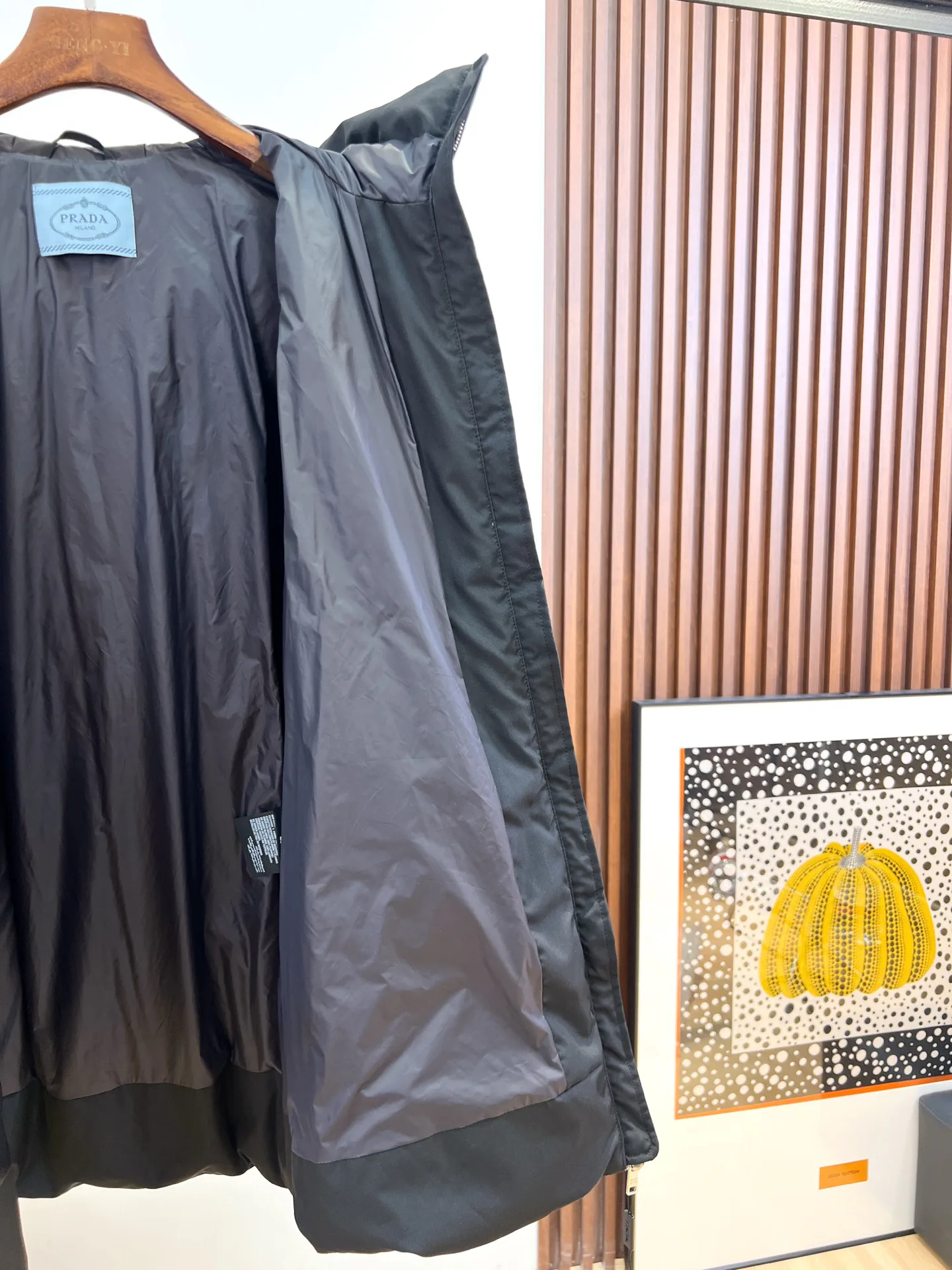 Women's Jackets And Down Jackets PRADA 18228791