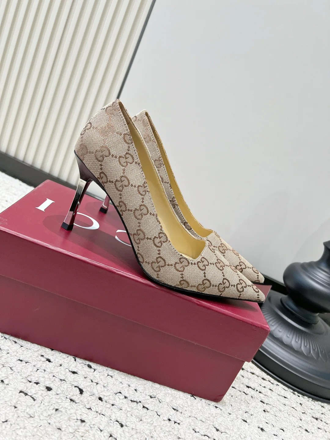Women's Heels GUCCI 17637820