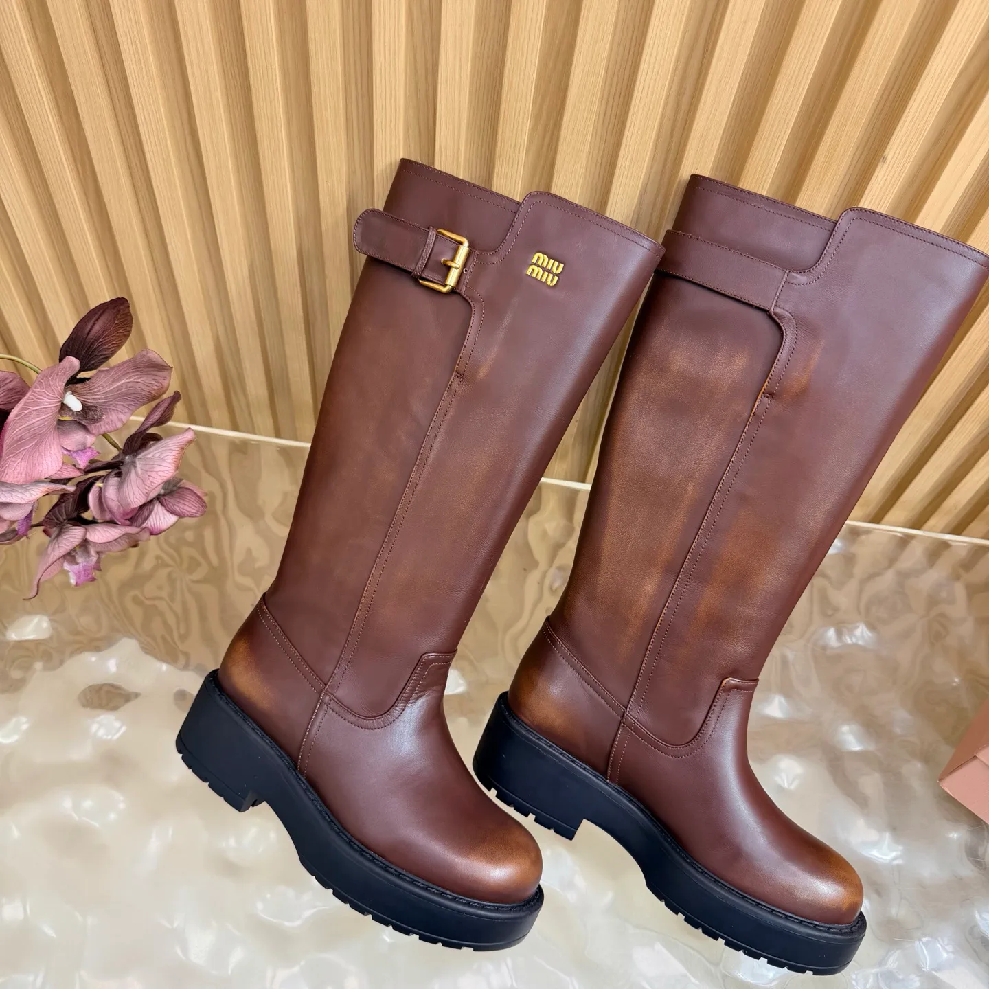 Women's Boots MIU MIU 18235400