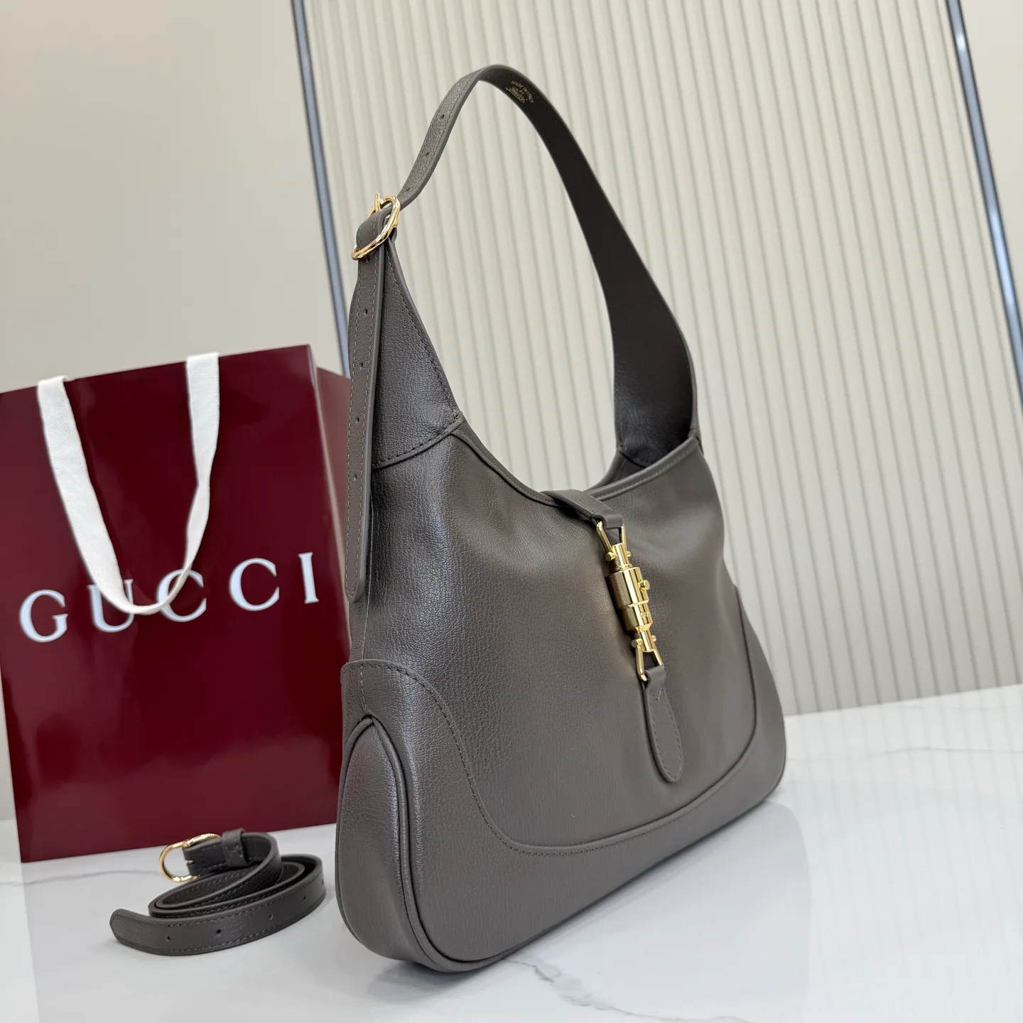 Women's Classic Handbags GUCCI 17574145