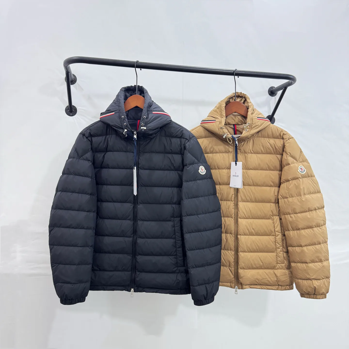 Men's Jackets And Down Jackets MONCLER 18335609