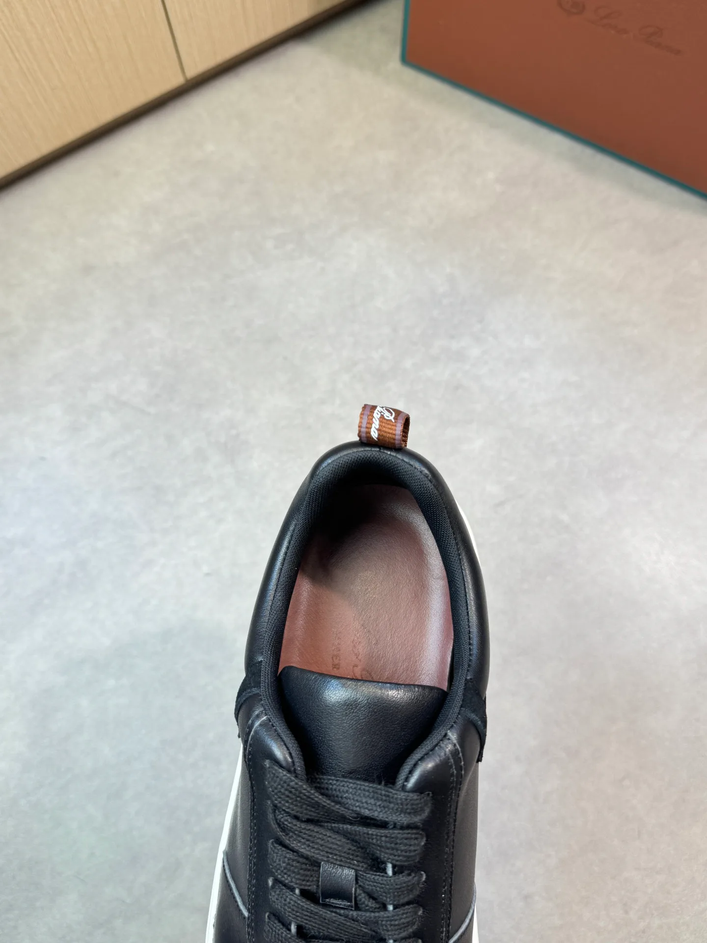 Men's Sneakers LORO PIANA 18103714