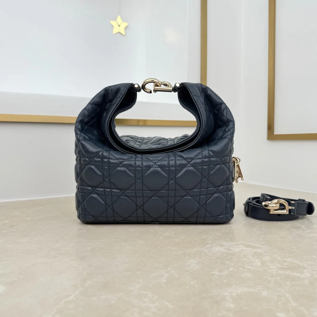 Women's Classic Handbags CHRISTIAN DIOR 18116271