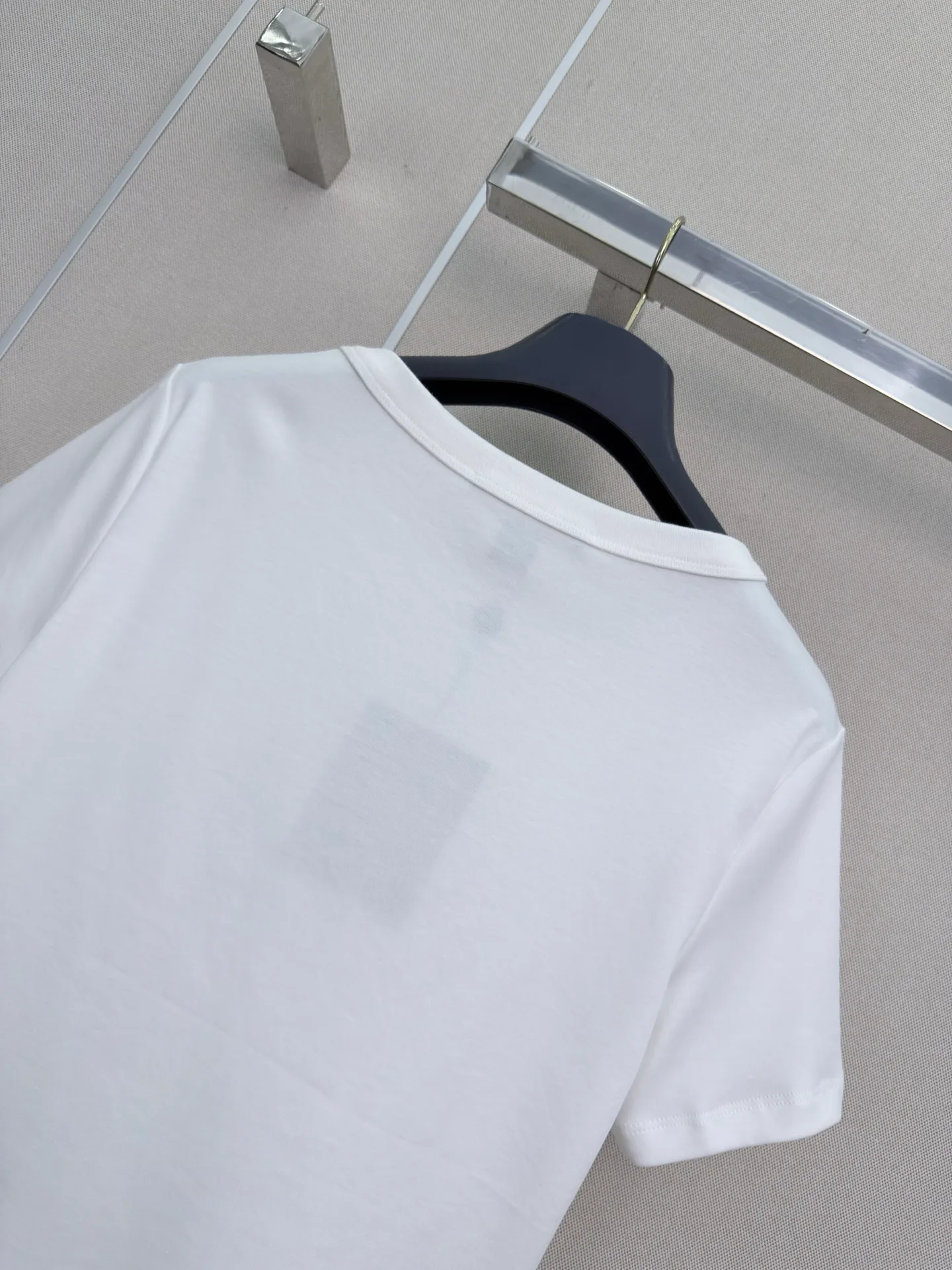 Women's T-Shirts LOUIS VUITTON 18402384