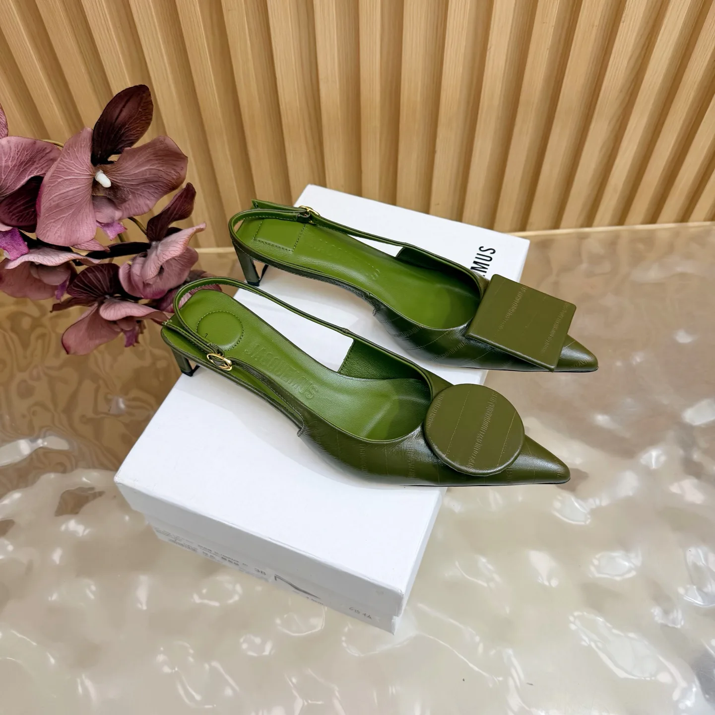 Women's Heels JACQUEMUS 17038111