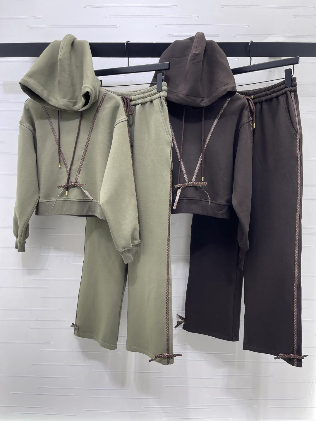 Women's Tracksuits LOUIS VUITTON 18038277
