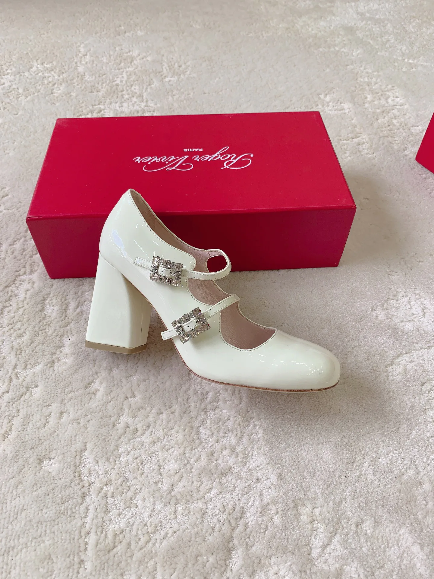 Women's Heels ROGER VIVIER 17745810