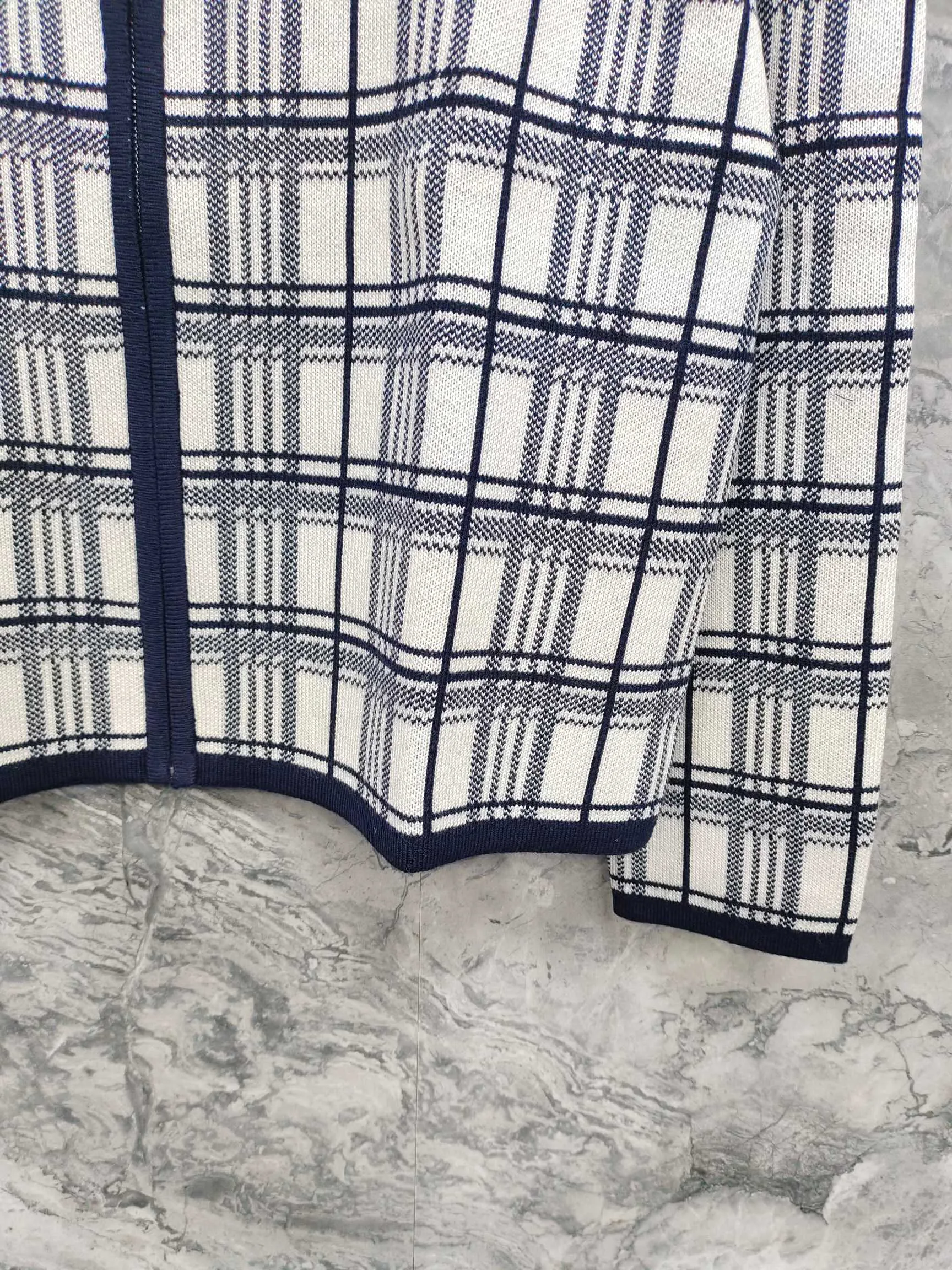 Women's Jumpers And Sweaters BURBERRY 18417246