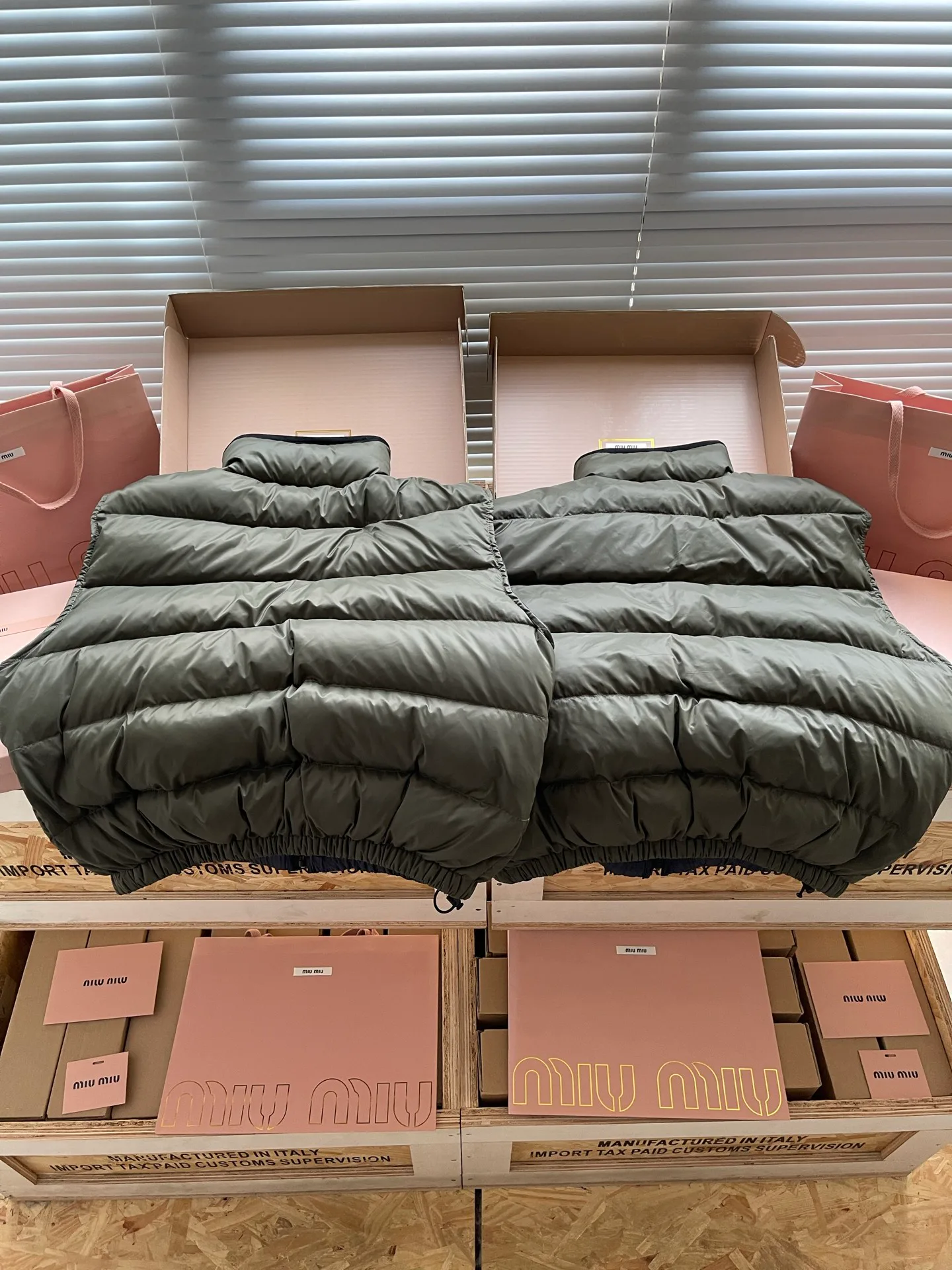 Men's Vests MIU MIU 18461466