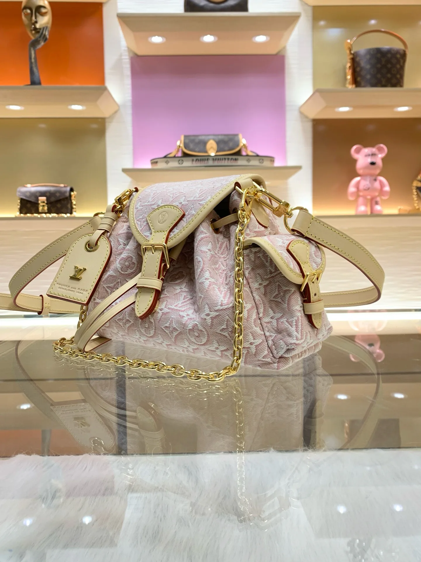 Women's Classic Handbags LOUIS VUITTON 17303175