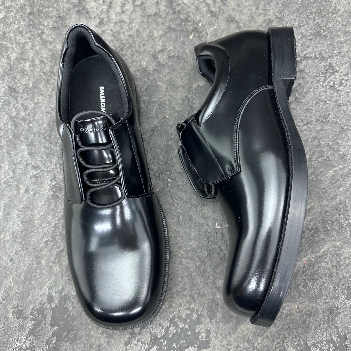 Men's Loafers And Dress Shoes BALENCIAGA 18360107