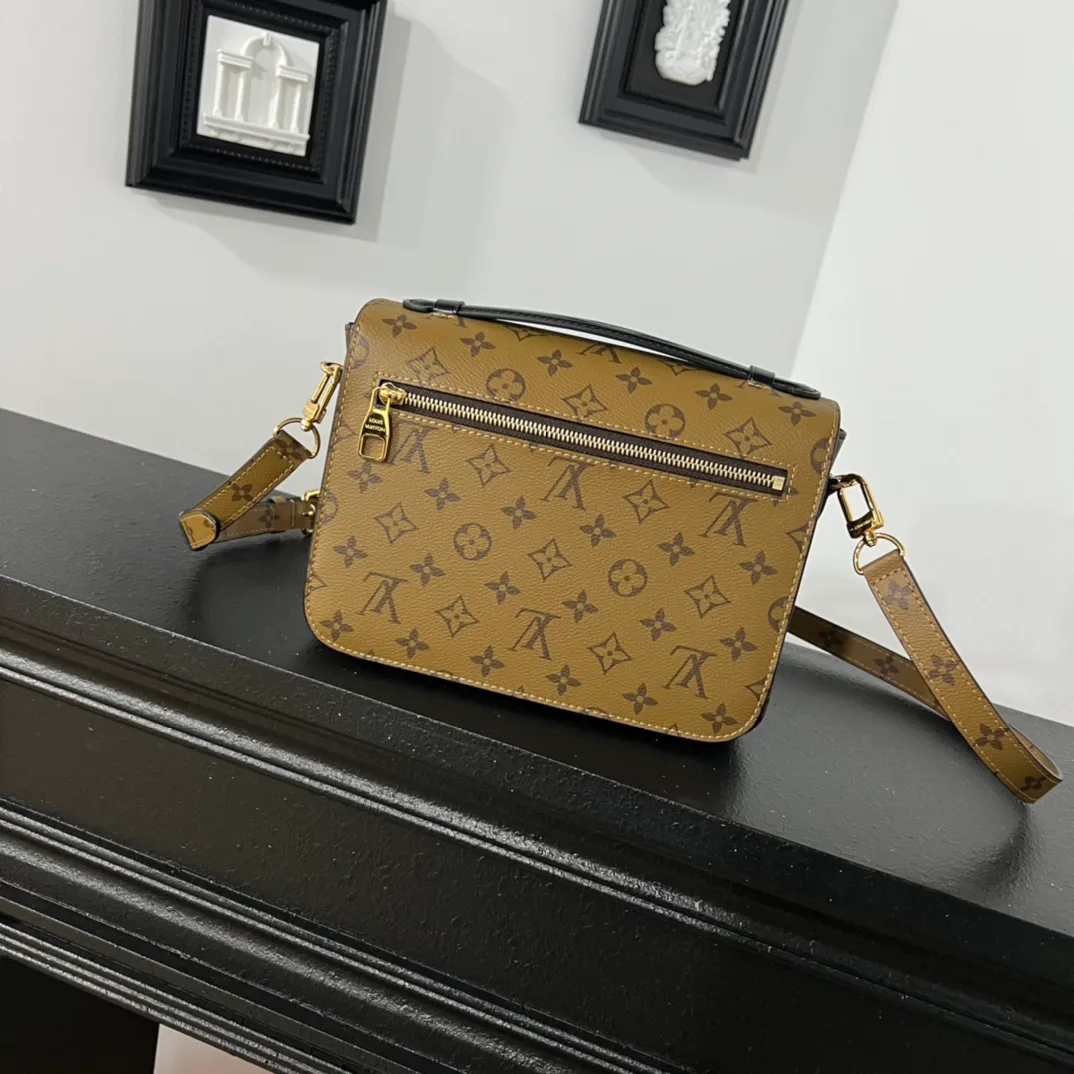Сумки На Ремне Женские Louis Vuitton 18627727