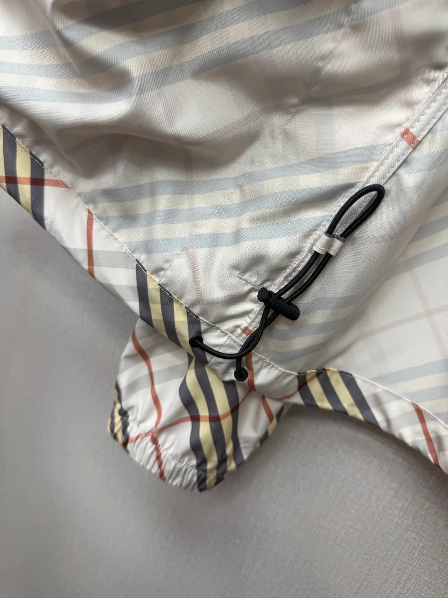 Women's Jackets And Down Jackets BURBERRY 18512906