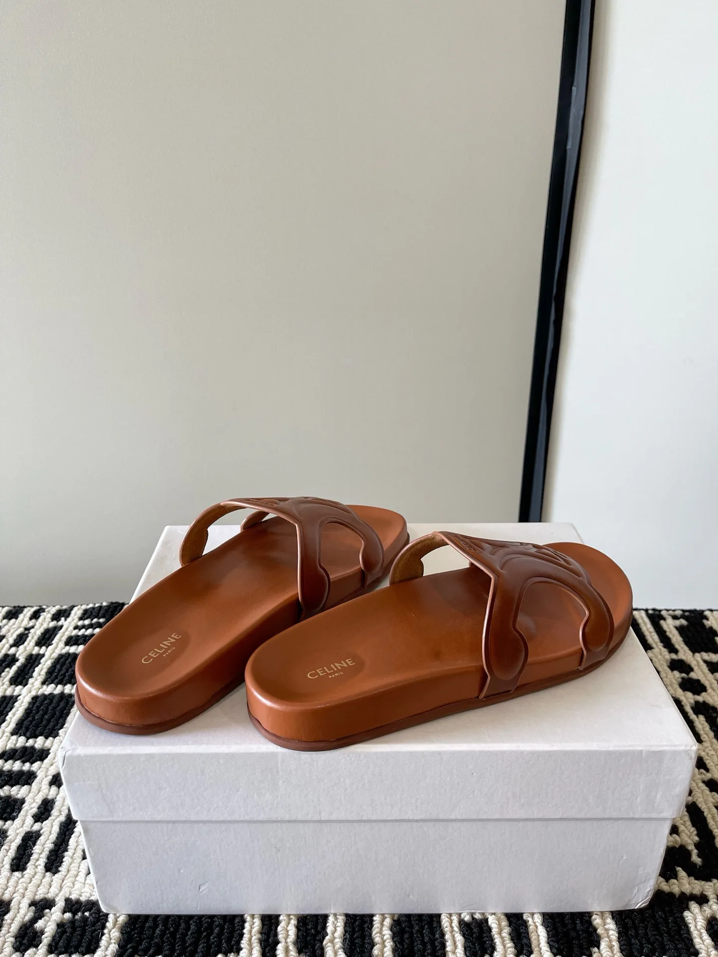 Women's Flip-Flops CELINE 17580712