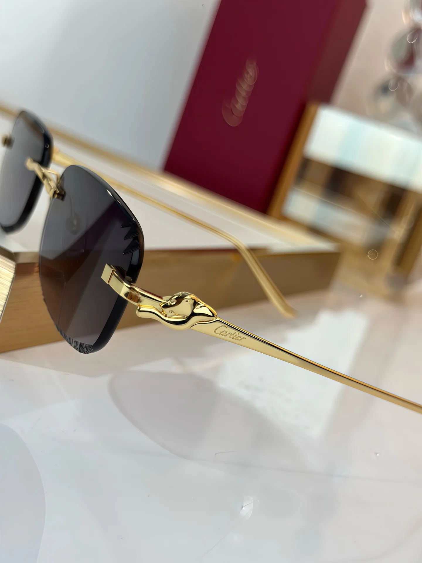 Glasses CARTIER 18060100