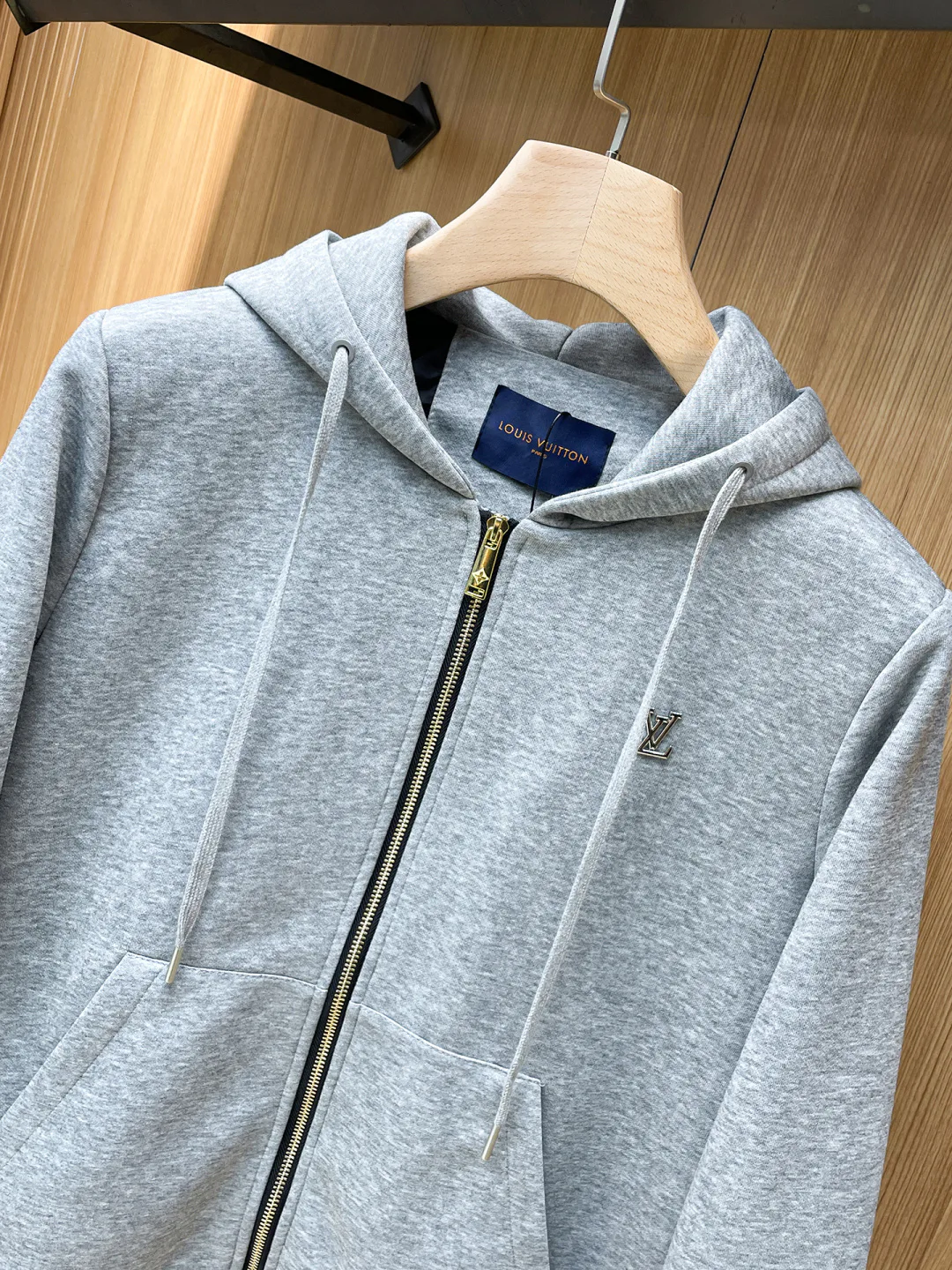 Men's Sweatshirts And Hoodies LOUIS VUITTON 18408248