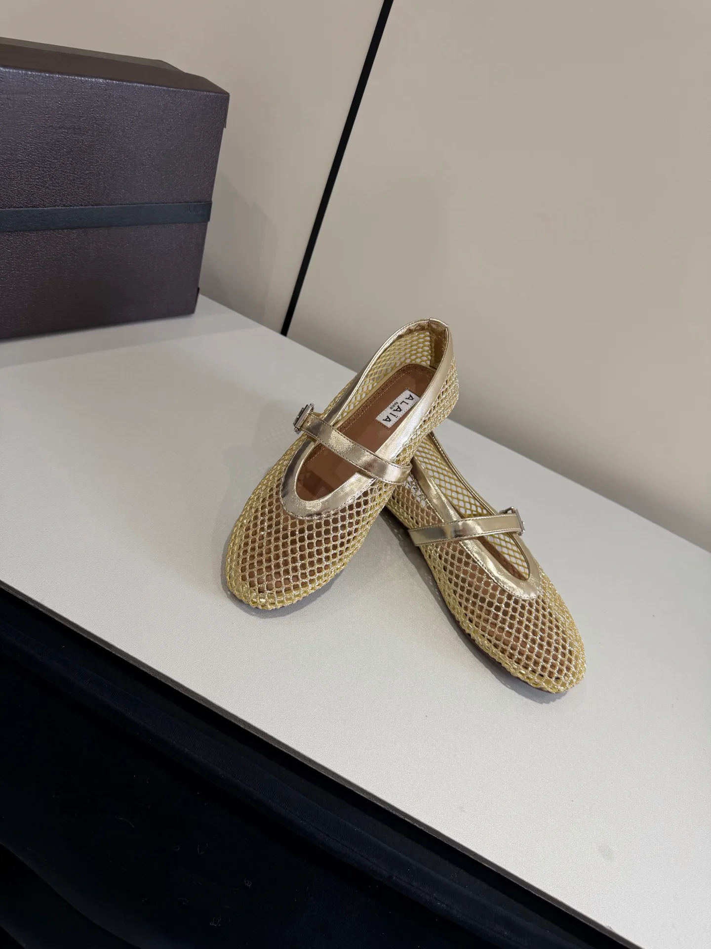 Women's Ballet Flats ALAIA 17977469