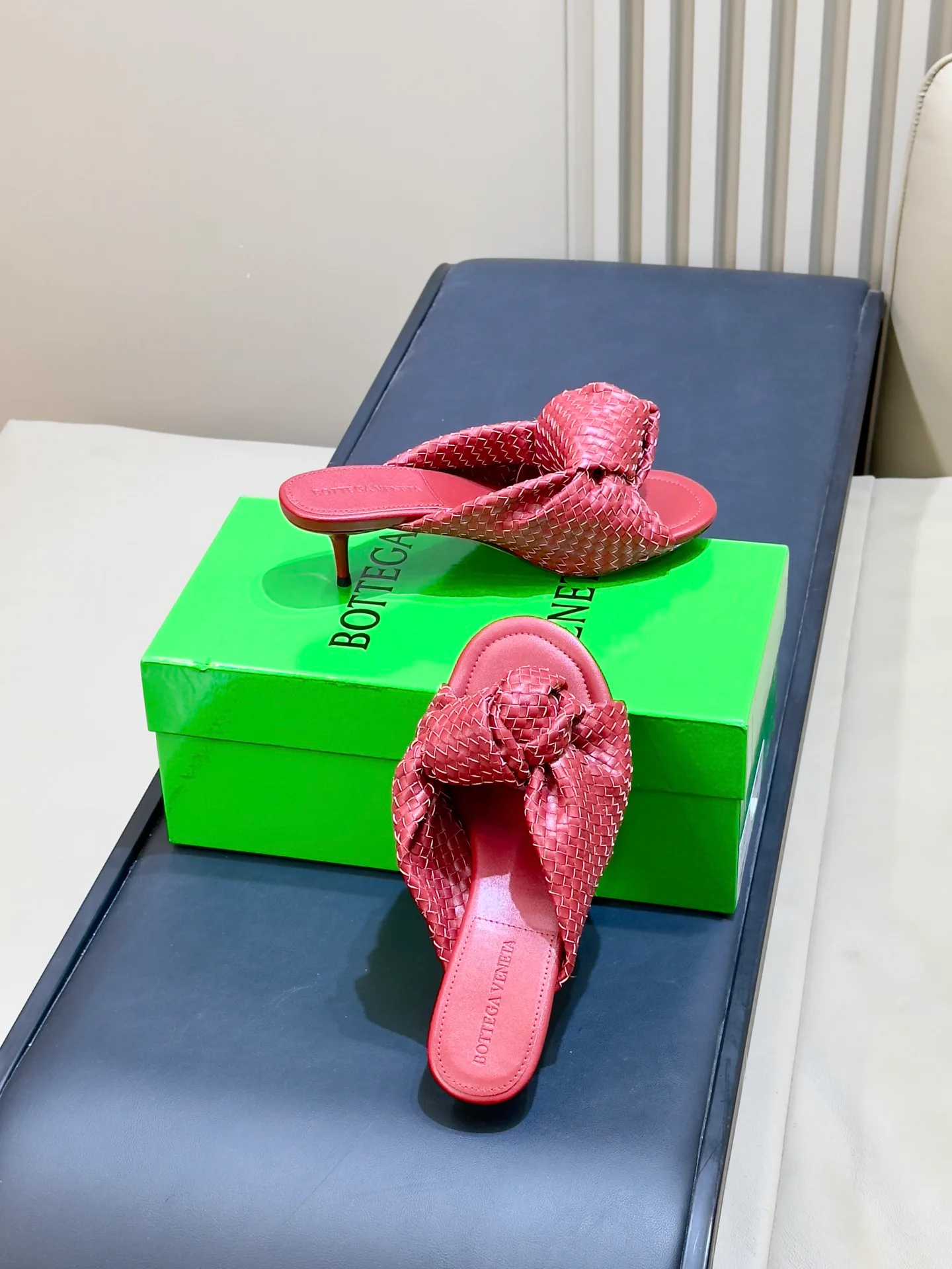 Women's Mules And Clogs BOTTEGA VENETA 18073353