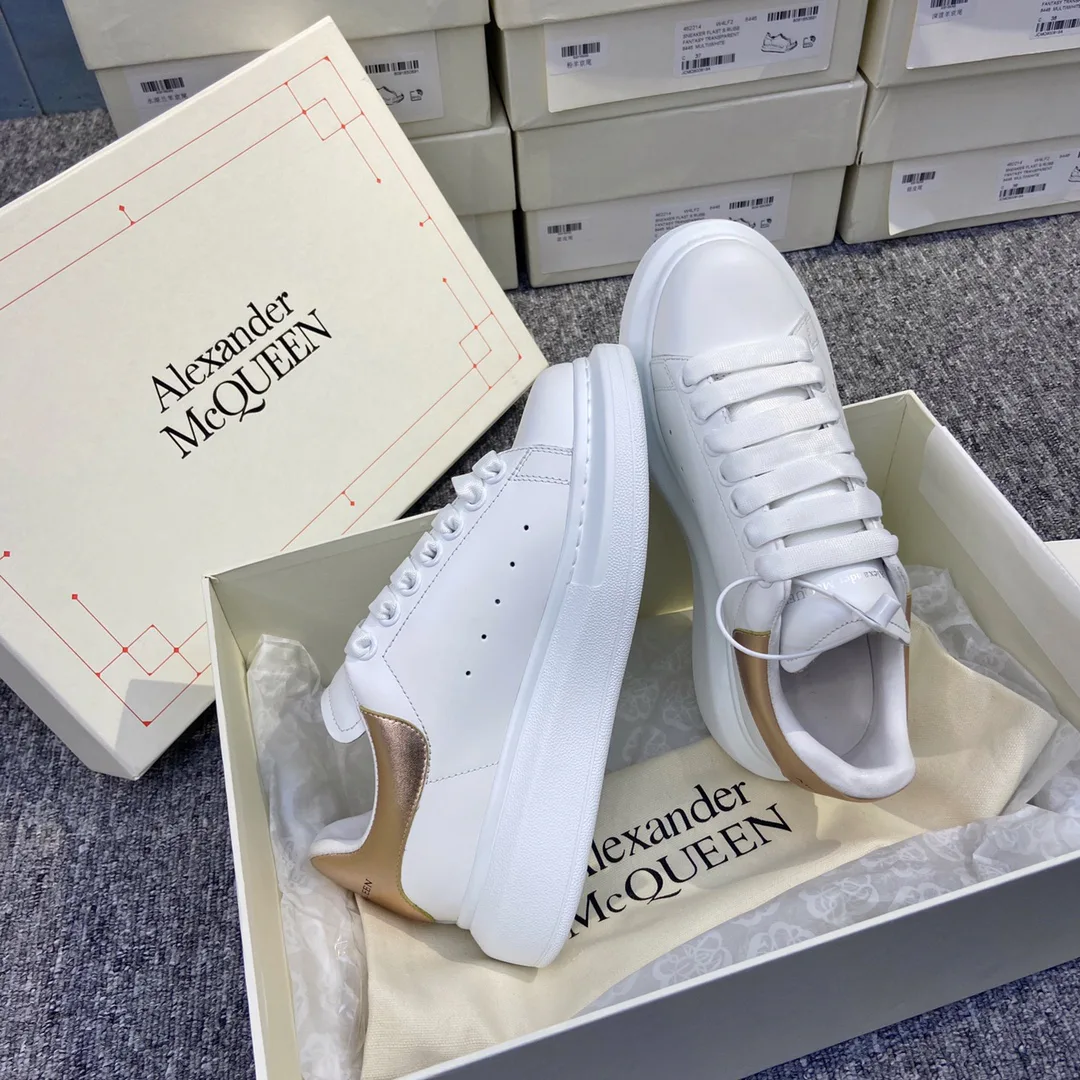 Women's Sneakers ALEXANDER MCQUEEN 17963416