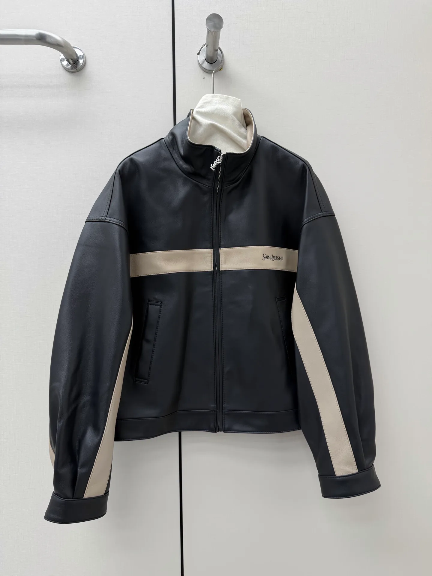 Women's Leather Jackets And Sheepskin Coats SAINT LAURENT 18064830