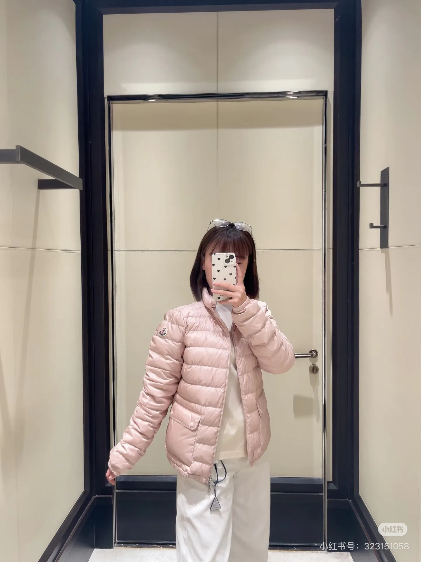 Women's Jackets And Down Jackets MONCLER 18402505