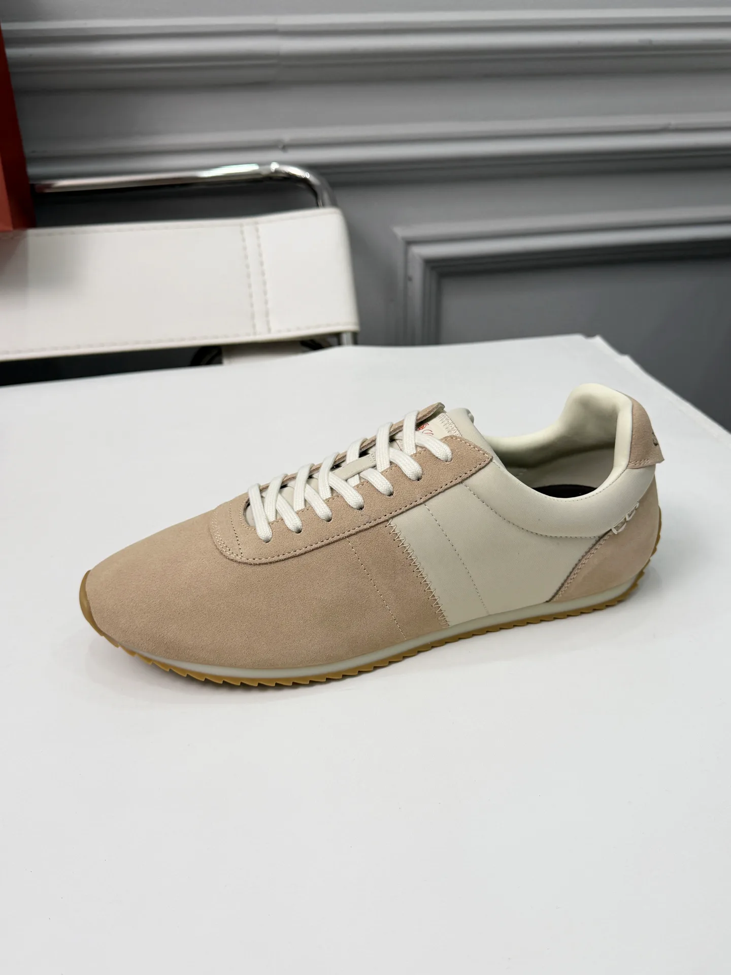Women's Sneakers LORO PIANA 17467088