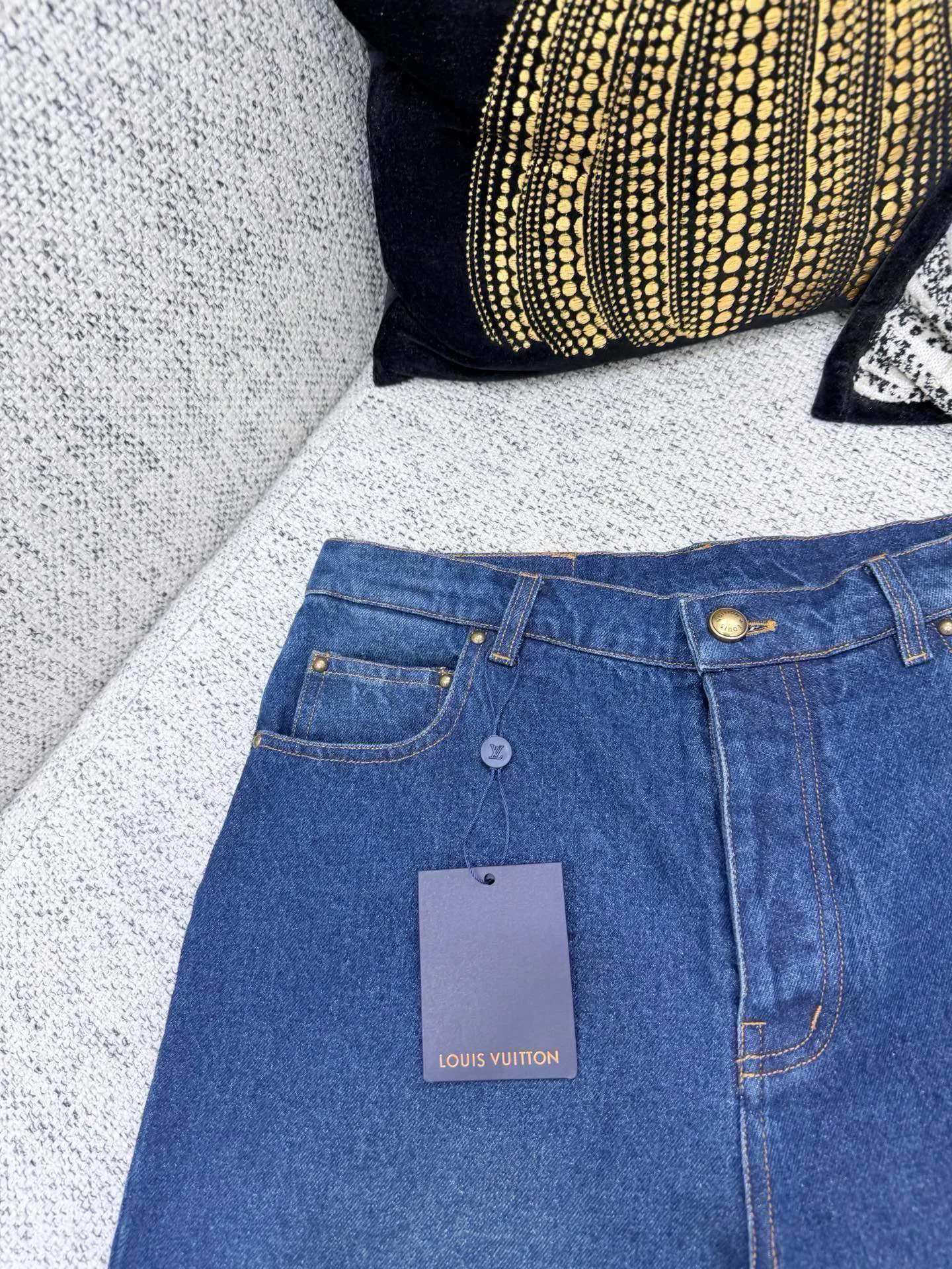 Men's Jeans LOUIS VUITTON 18395783
